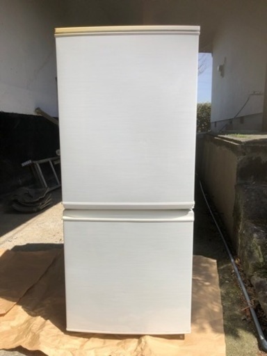 決まりました。冷蔵庫137L【美品】