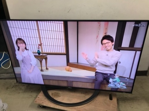 取引場所　南観音　ロ 2303-1161 SHARP 60インチ液晶テレビ　2019年製　8T-C60AX 1 リモコンあり　TV視聴確認済み　画面キズあり