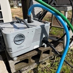 高圧洗浄機　　アイリスオーヤマ