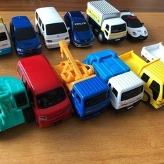 車のおもちゃ