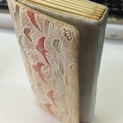 ☆西陣織　鶴模様　物入れ　中古品　の画像