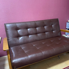 ブラウン　ソファーの画像