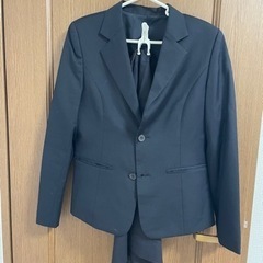 【あげます】レディース　スーツセット　上下(スカート)の画像