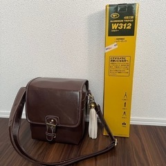 Canon EOS 8000D ダブルズームキットの画像