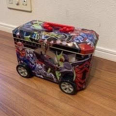 タイヤ付き収納缶　仮面ライダーゼロワン