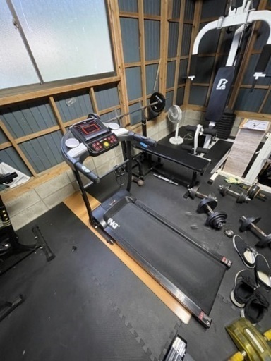 ランニングマシン