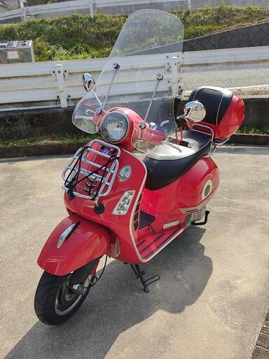 ベスパ　GTSスーパー150　レッド
ＧＴＳスーパー１５０
