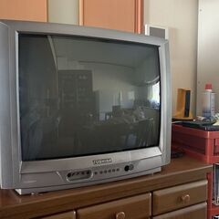 ブラウン管テレビ　取りに来ていただける方に差し上げます。4月7日まで