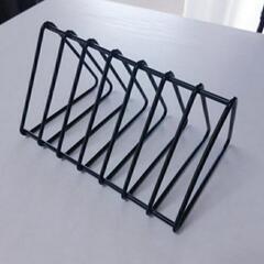 【DAISO人気商品!!】ワイヤーブックスタンド