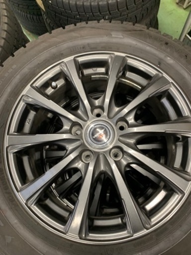 スタッドレスタイヤ4本