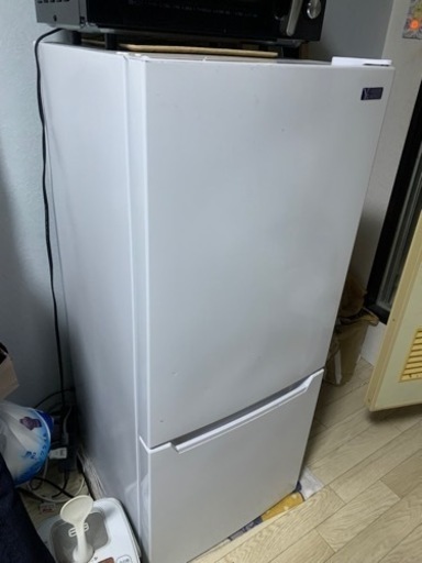 白い　冷蔵庫