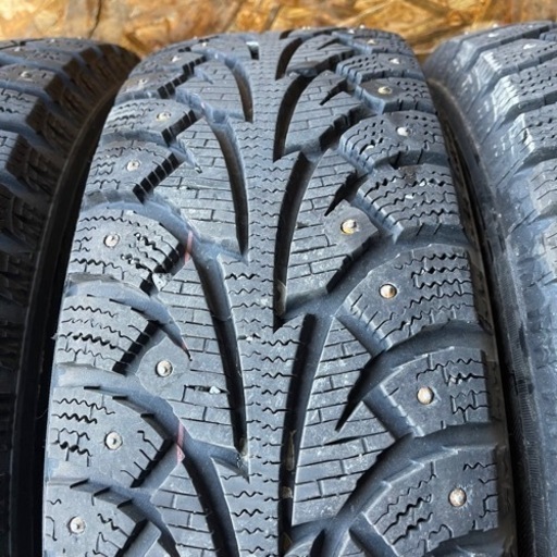 バリ山　HanKooK Winter i pike 175/65R14 スパイク　タイヤ　2011年製　14インチ　アルミホイール付き