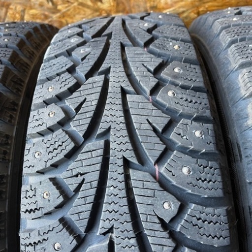 バリ山　HanKooK Winter i pike 175/65R14 スパイク　タイヤ　2011年製　14インチ　アルミホイール付き