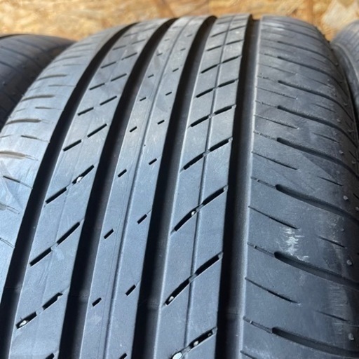 極上タイヤ　BRIDGESTONE ブリヂストン　ブリジストン　TURANZA ER33 215/50R17 夏タイヤ　2017年製　