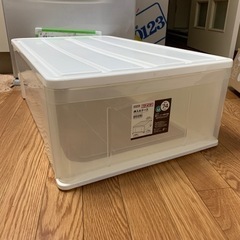 【お話中】ニトリ 押入れケース ワイド M 奥行74 2つの画像