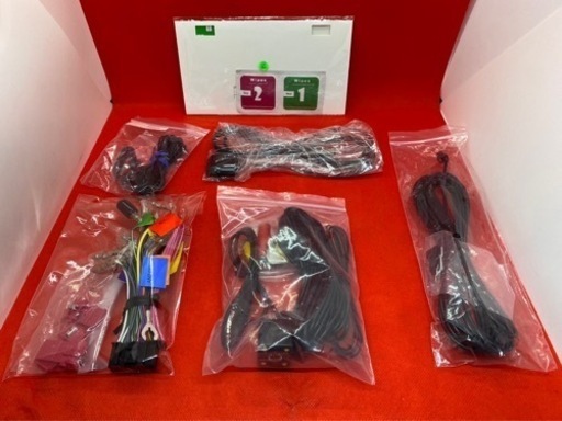 KENWOOD 2023年地図　MDV-D403 新品バックカメラ付フルセット　い-9