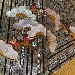 決まりました！刺繍がキレイな帯　シックな感じです。