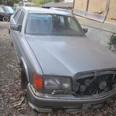 メルセデス―ベンツ126-560SEL-部品取り中古車