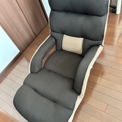 腰の神様がくれた座椅子　連動肘付きロングタイプ
