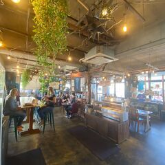 タコスとコーヒーで感動の食体験を提供する。ホール&キッチンの画像