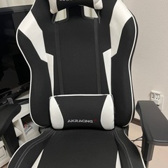 ak racing wolf 白　ホワイト　