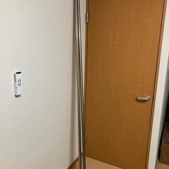 物干し竿　2m +両端とも1m延長可　31日正午迄にお問い合わせ下さい