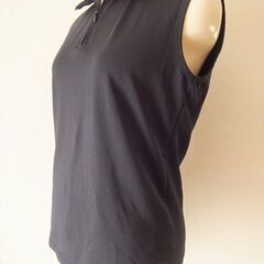 〇良品〇【UNIQLO】ポロ襟ノースリーブカットソー＃L　黒の画像