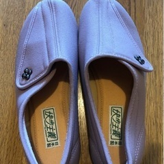 高齢者の靴　歩きやすいです。あまり履いていません。介護