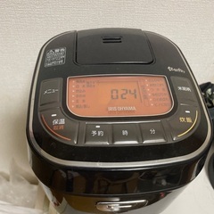 アイリスオーヤマ　炊飯器　3合炊き