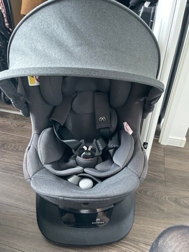 AILEBEBE エールベベ チャイルドシート KURUTTO 新生児から