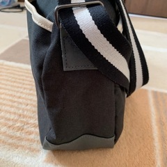 ショルダーバックの画像