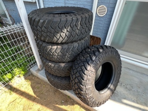 タイヤ、ホイール MAXXIS RAZR MT 285/75-16
