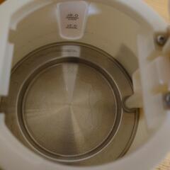 電気ポット　白　ベージュの画像