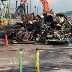 現場作業員大募集！未経験者歓迎！鍛冶工、鳶、配管工、仕上げ、etc.の画像