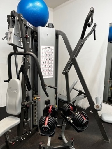 HOIST社4面独立システムマシン