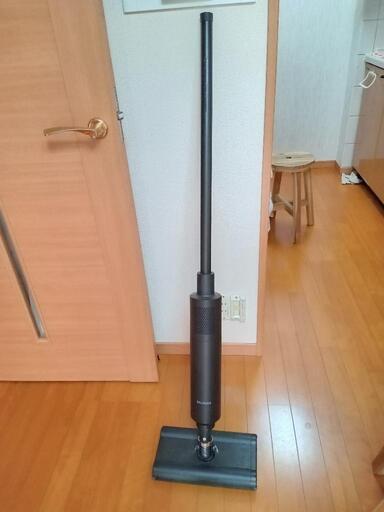 バルミューダ　掃除機