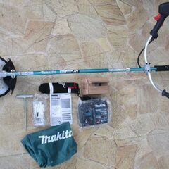 272 充電式刈払機 makita マキタ MUR005GRM ...