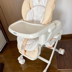 コンビ　ハイローチェア　ベビーラック　手動