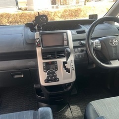  商談中　70 ヴォクシー  ＺＳ煌　後期　4WD  車検令和6年9月　VOXYの画像