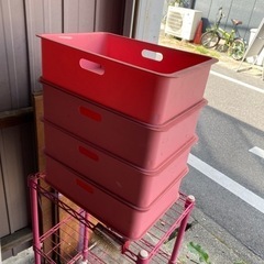 【無料】長机　棚　コンテナの画像