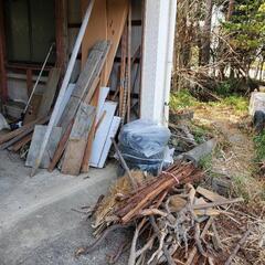 木材や朽木お譲りいたします。