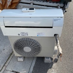 HITACHI  2.2kwエアコン　RAS-M22BE9(W)  2012年製