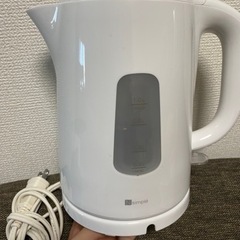ニトリ　電気ケトル　最大1Lの画像