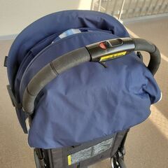 ベビーカー　B型　軽量　自立　Pigeon