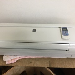 CORONA 2.2k冷房専用エアコン　標準の設置まで致します。　取引決定致しました