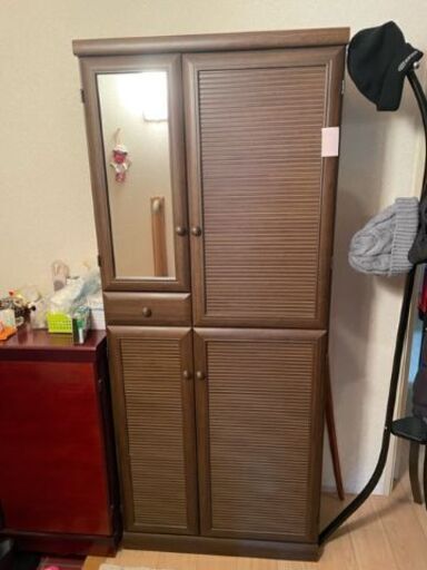 取り敢えず家具です。