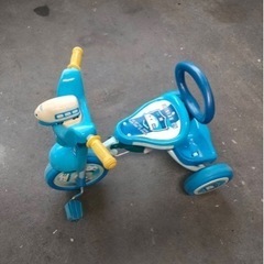 三輪車の画像
