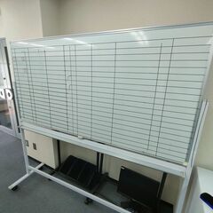 【無料でお譲りします】『ホワイトボード』（オフィス移転のため。）