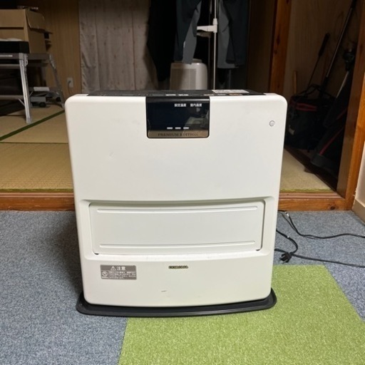 石油ストーブ　リモコン付き