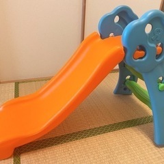 子供用すべり台☆